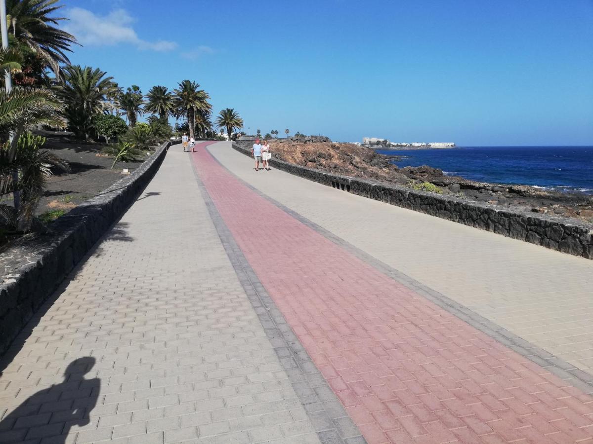 Dino 10 Playa Roca Apartamento