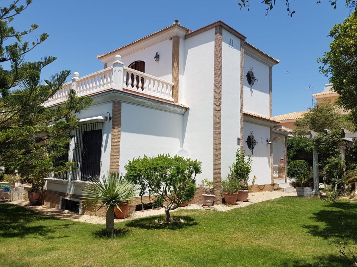 Casa Con Jardin En La Playa Holiday home