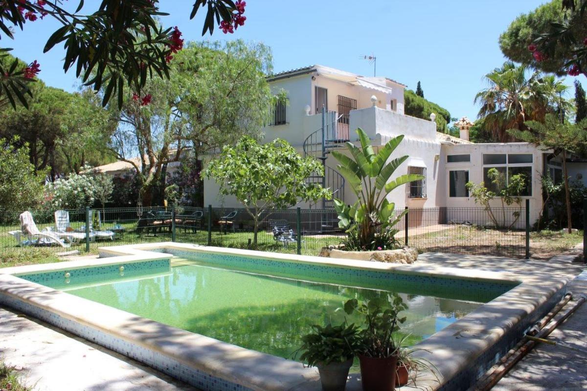 Andaluza En Zona Playa Barrosa Con Piscina Y Barbacoa * Chiclana de la Frontera