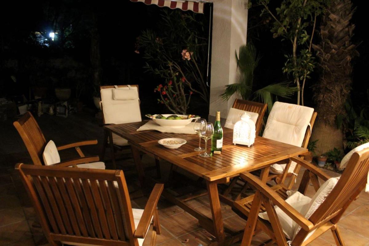 Andaluza En Zona Playa Barrosa Con Piscina Y Barbacoa Villa