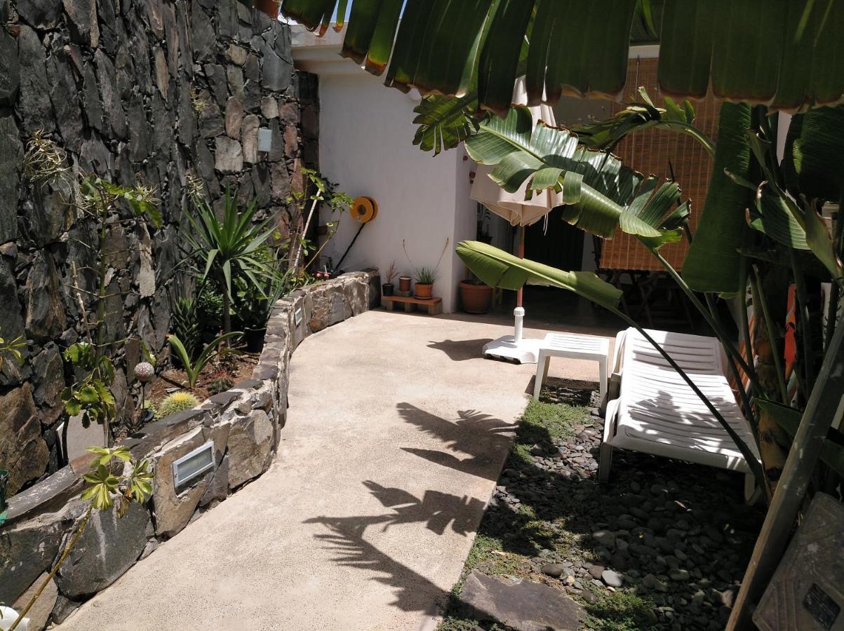 2 Calle Azucenas Playa del Águila