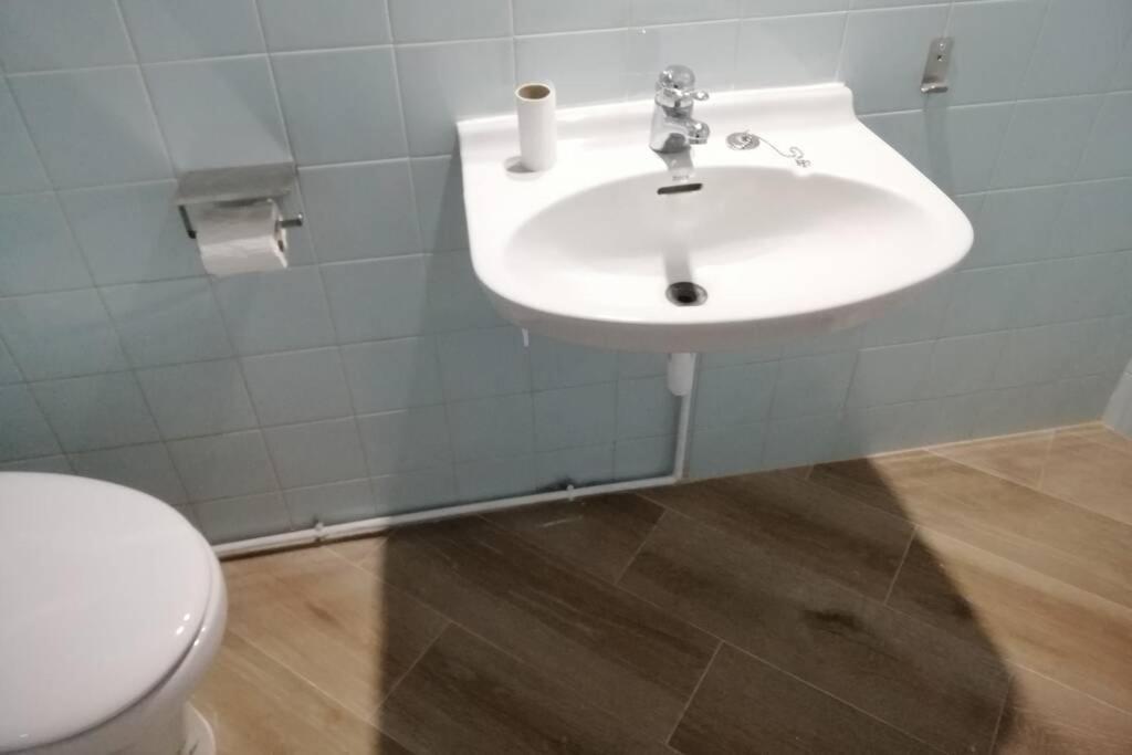 Piso En Primera Linea Con Wifi Y Vistas Al Mar
