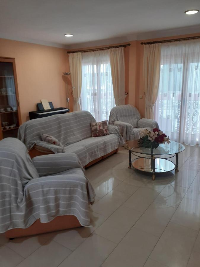 Apartamento En Calle Real * Almunecar