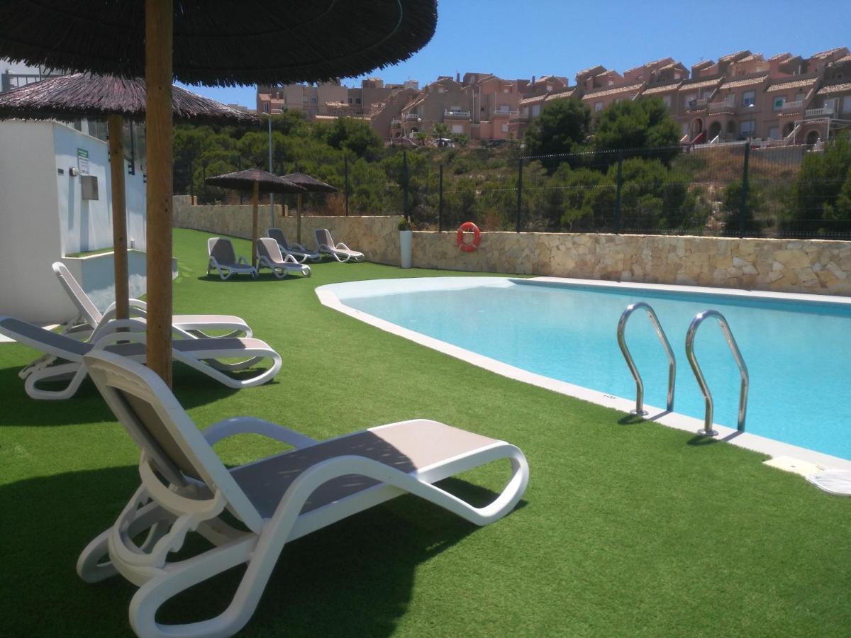 Beautiful New Style In In Front Of Sea With Solarium And Jacuzzi Apartment Gran Alacant
