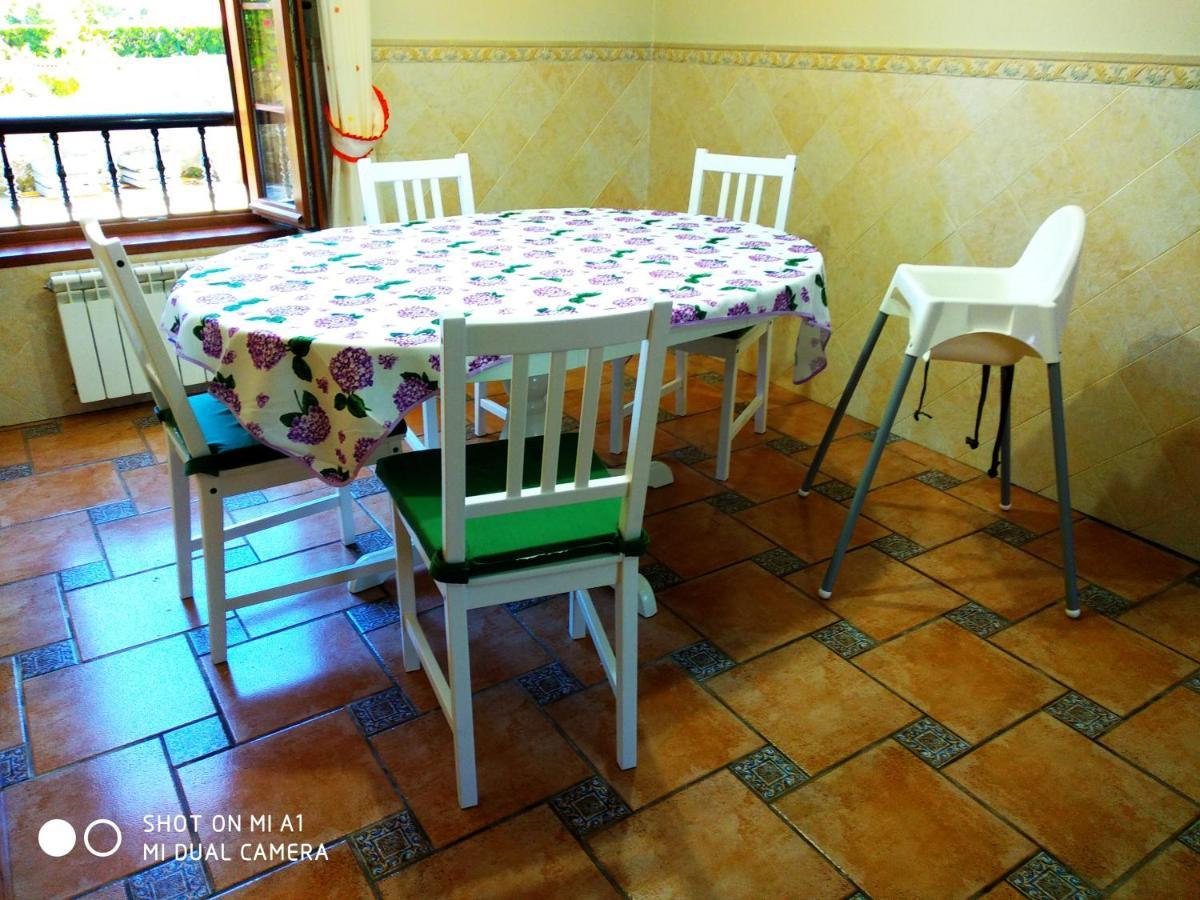 Holiday home Casa Amplia Con Jardin Y Aparcamiento G-100147 *
