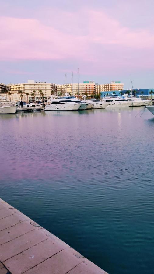 Apartamento Charming In Near The Sea & Center