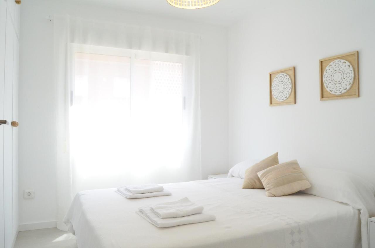 Apartment Nuevo, Con Vistas Al Mar Y A 70 Metros De La Playa *