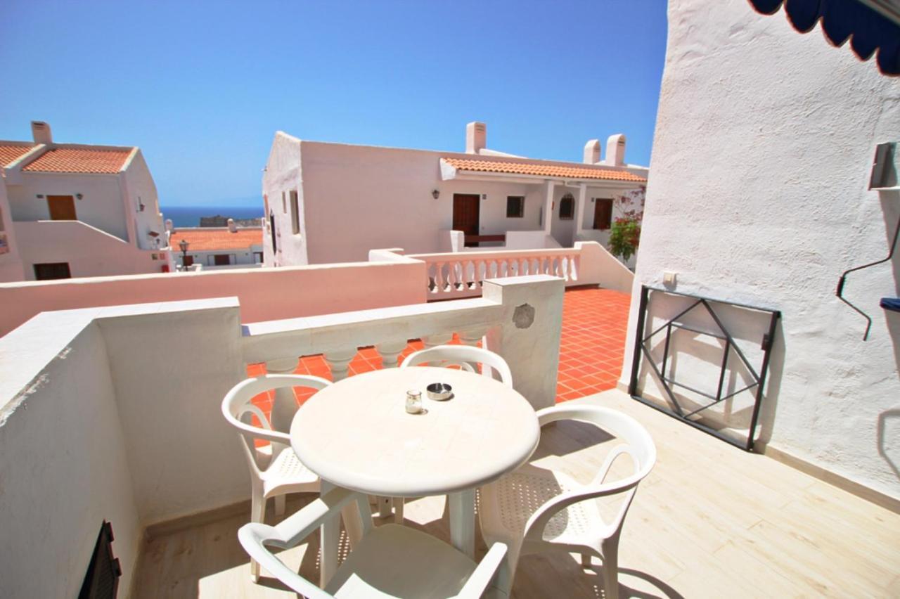 Bright &charming Studio Ocean View Los Cristianos Wifi Apartamento *