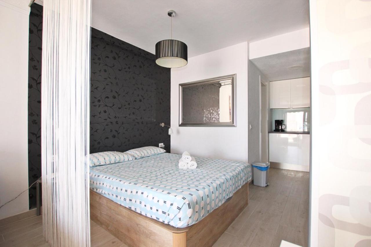 Bright &charming Studio Ocean View Los Cristianos Wifi *