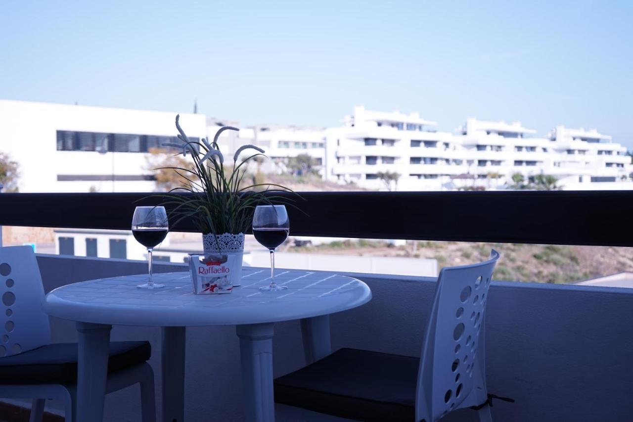 Apartamento Sunny Place 2 Bedrooms, 8 Min From The Beach