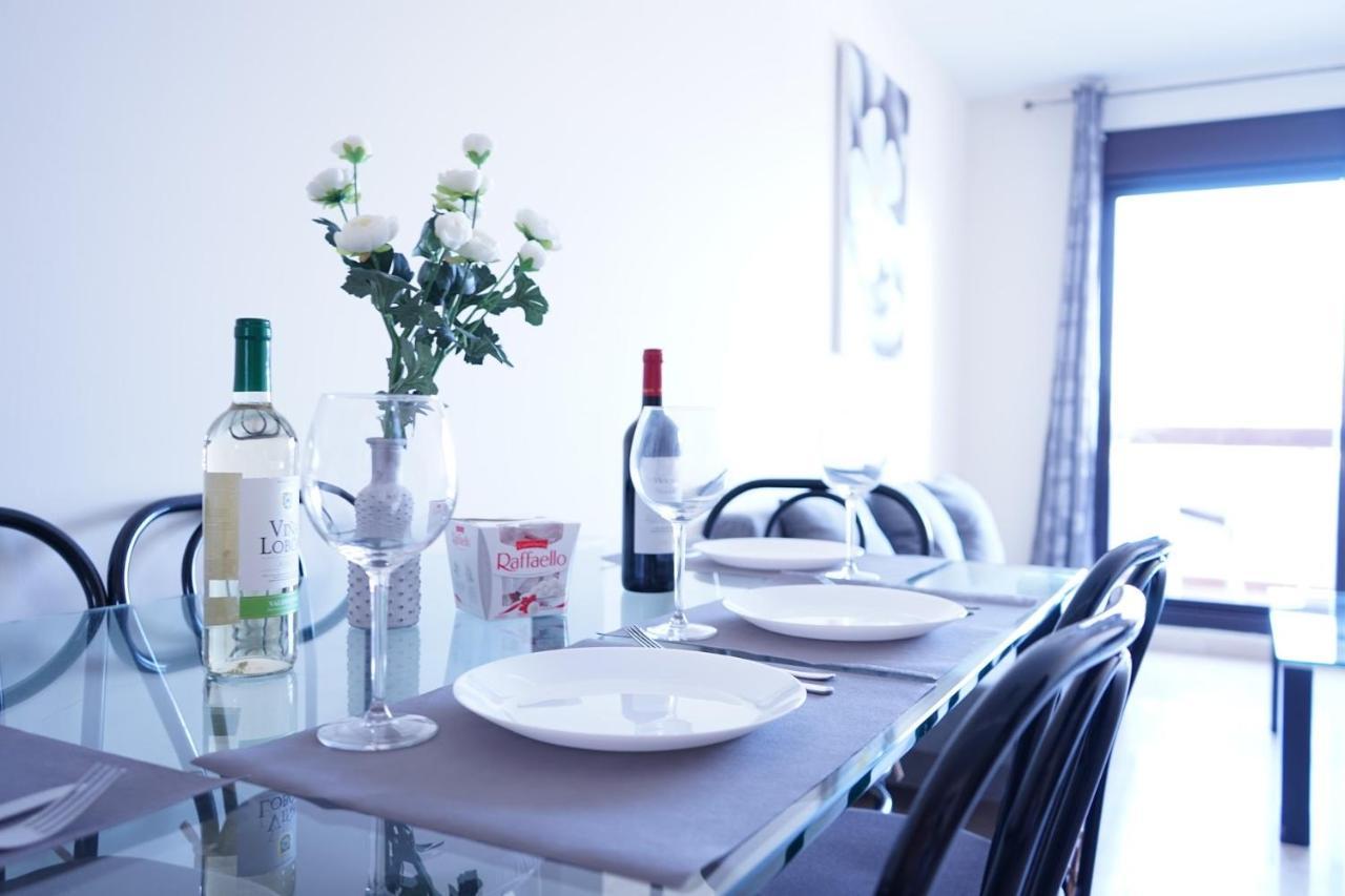 Sunny Place 2 Bedrooms, 8 Min From The Beach