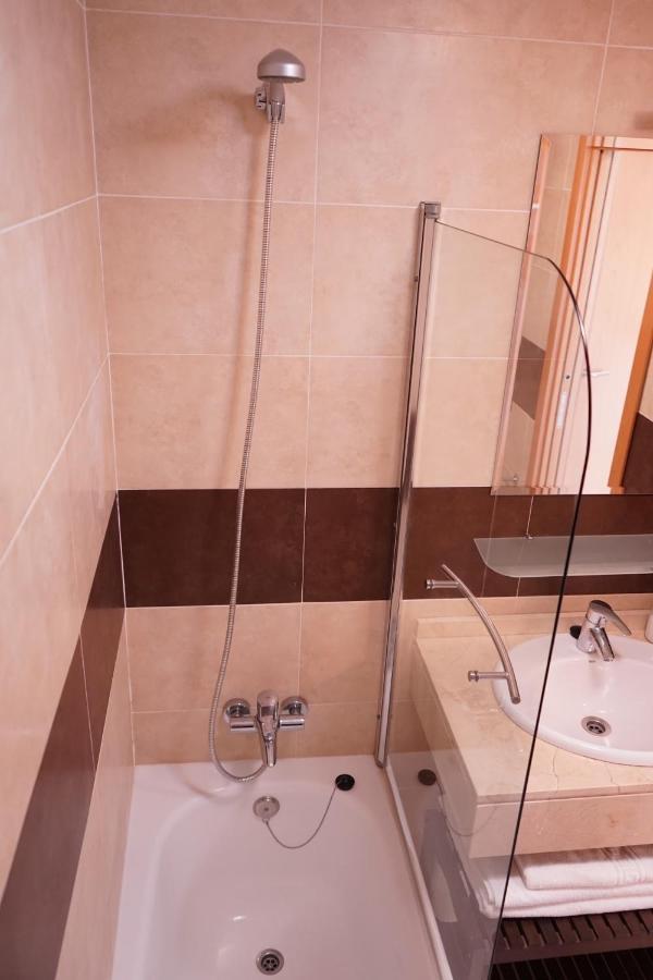 Sunny Place 2 Bedrooms, 8 Min From The Beach * La Cala De Mijas
