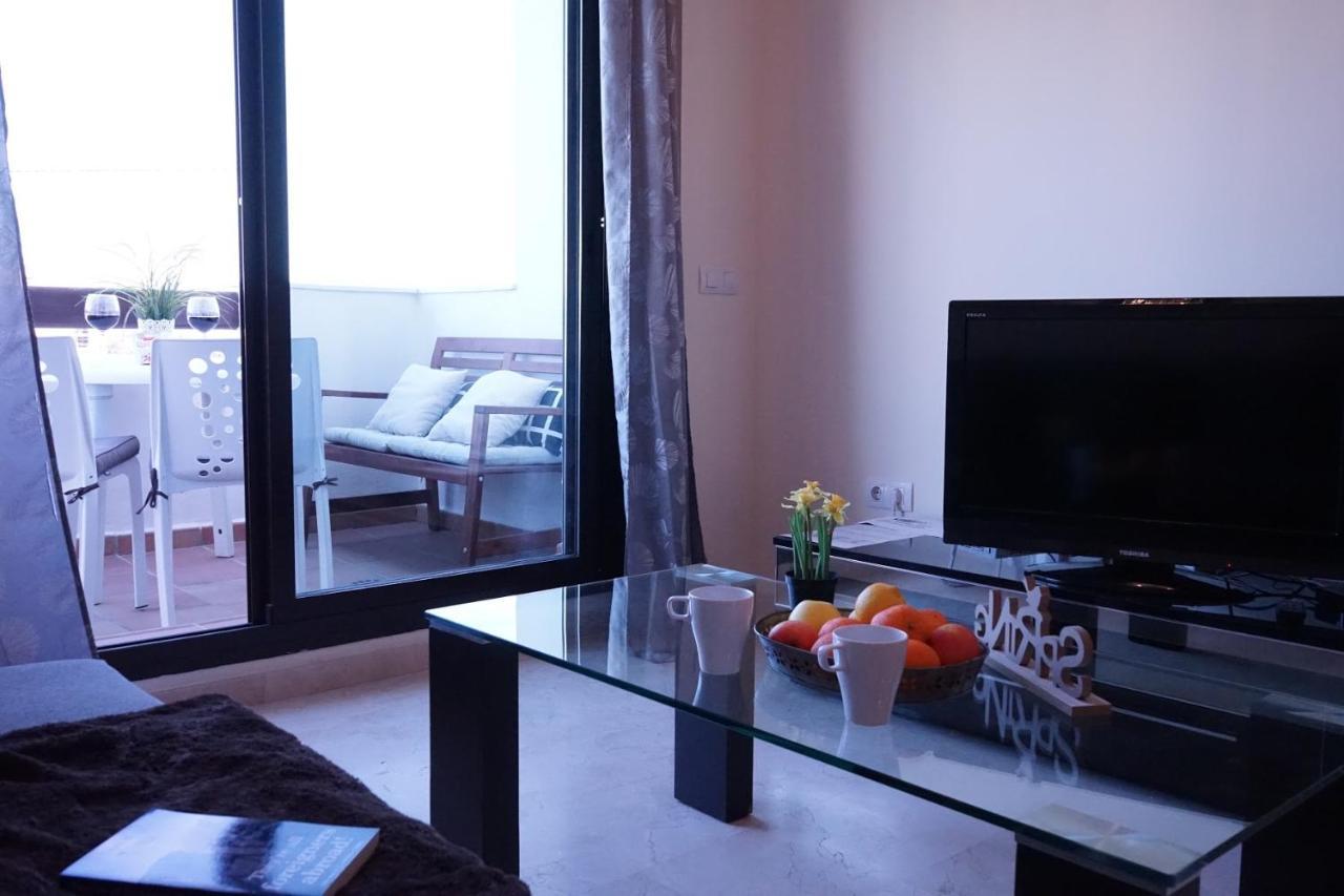 Sunny Place 2 Bedrooms, 8 Min From The Beach Apartamento