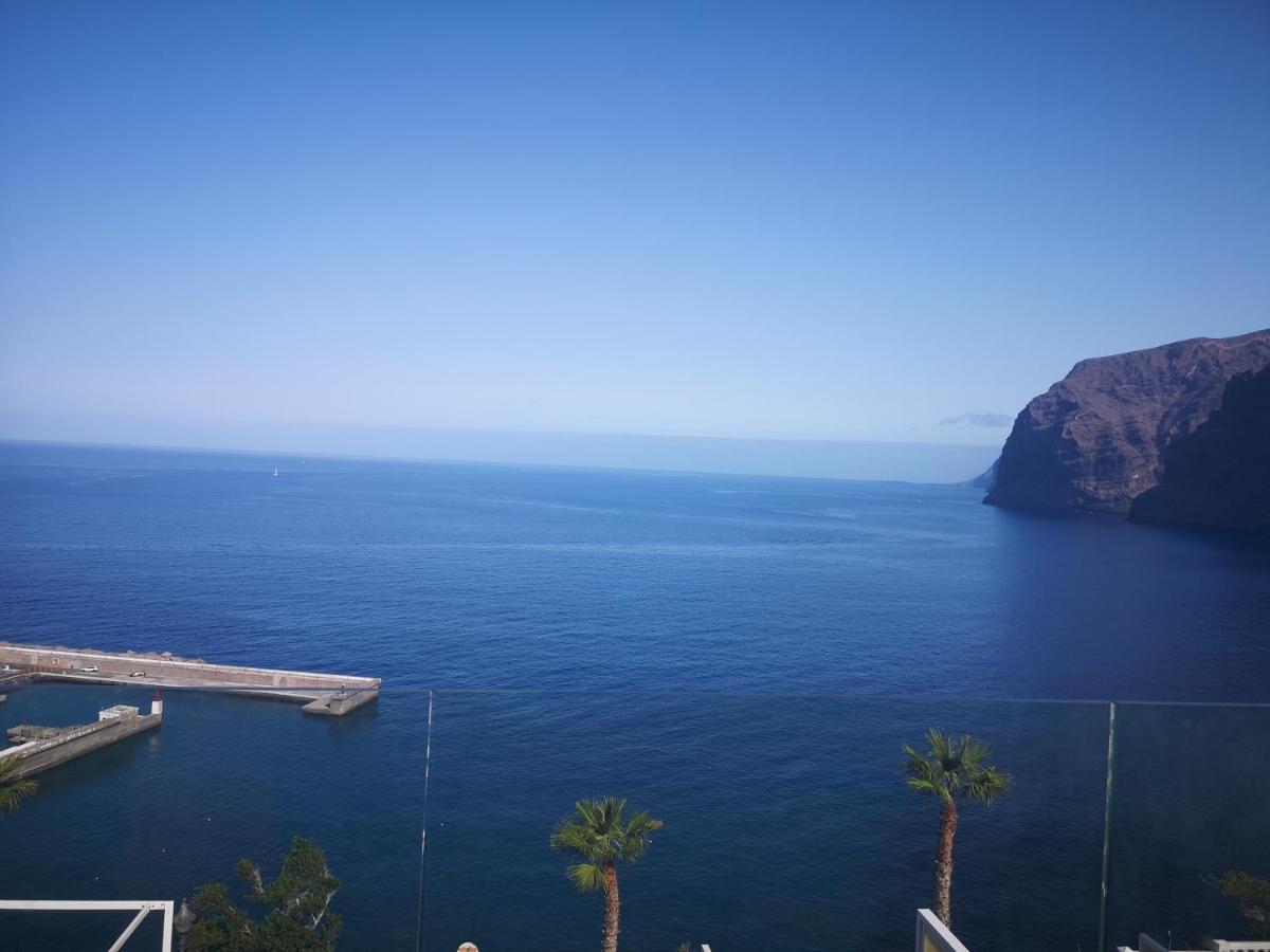Magnificent Apt. With Sea View, Cliff & Marina Apartment *