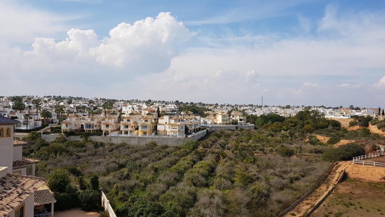 3 Bdr House Near La Zenia Private Lounge Terraces, Fire Places, Bbq, Kitchen, Parking * Oriola (Orihuela)