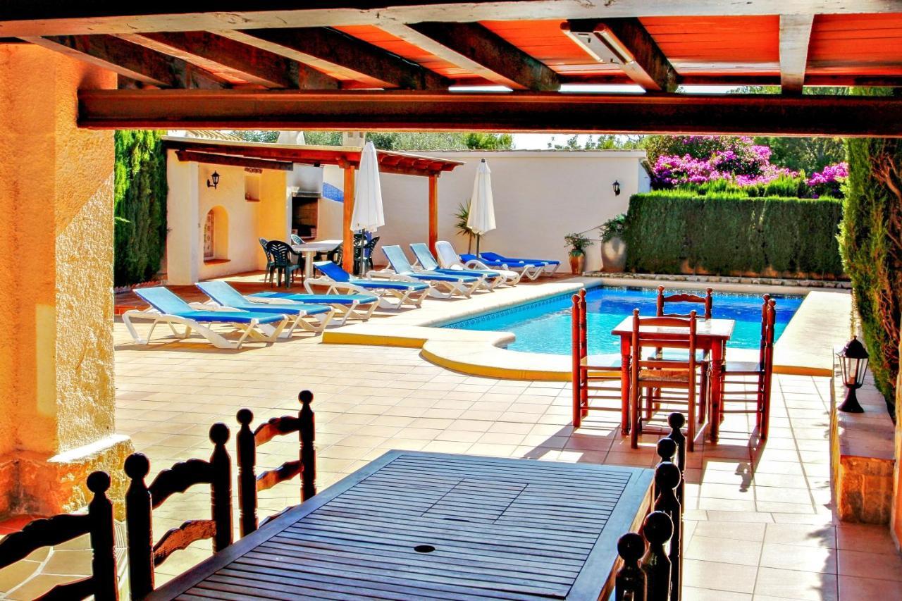 Emilia - With Ocean View And Private Pool In Villa Benissa