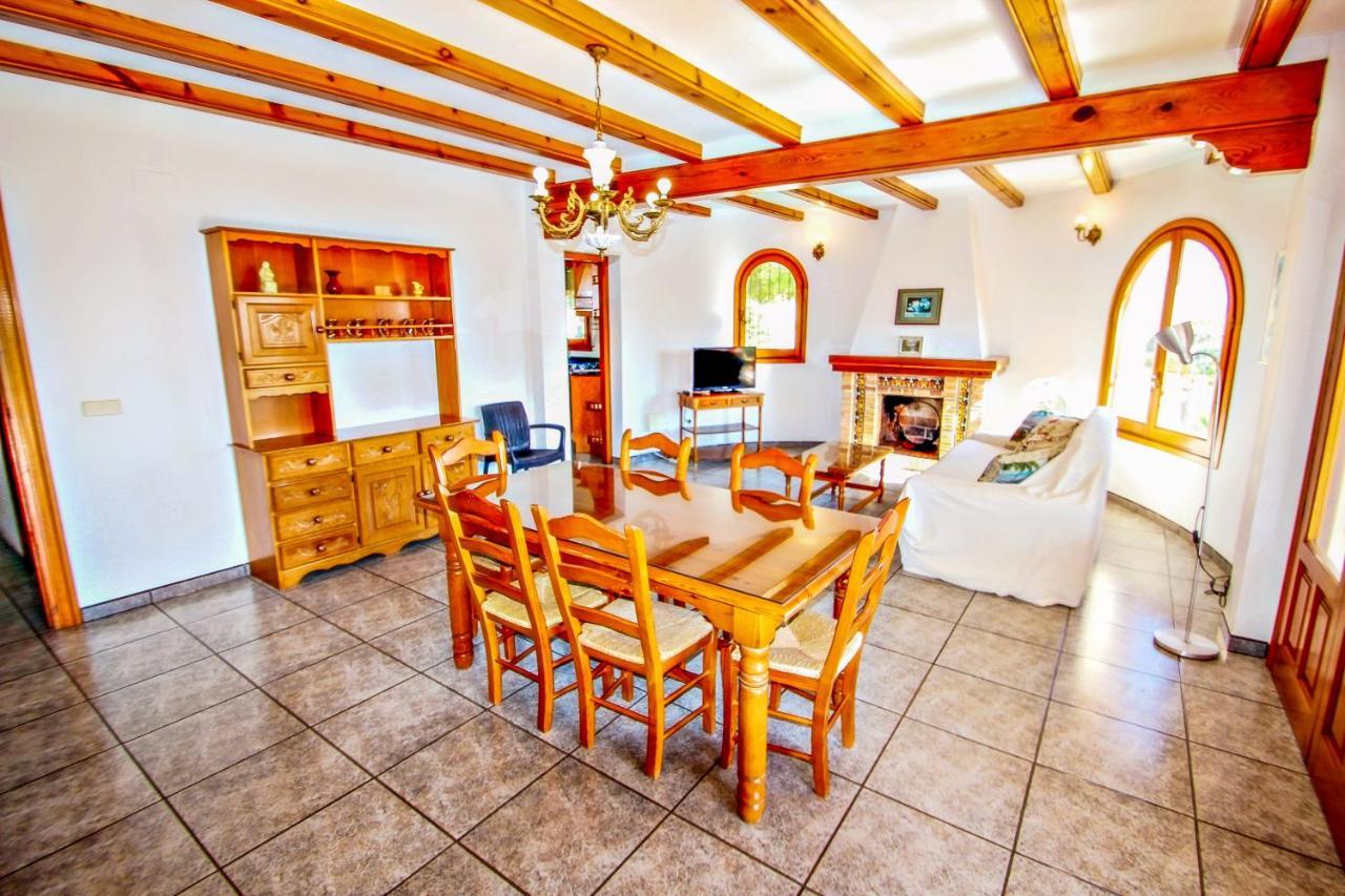 Emilia - With Ocean View And Private Pool In