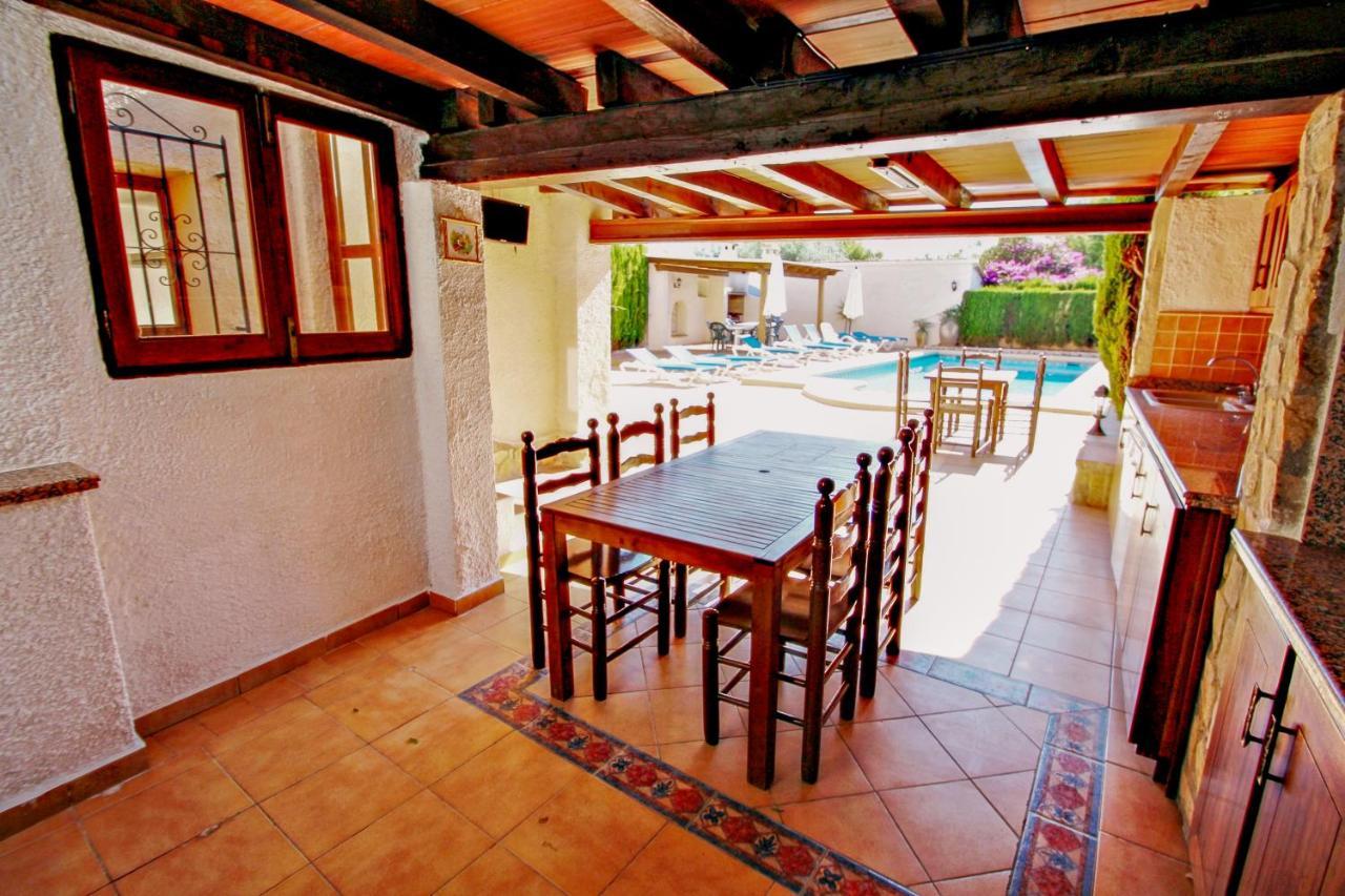Villa Emilia - With Ocean View And Private Pool In Benissa