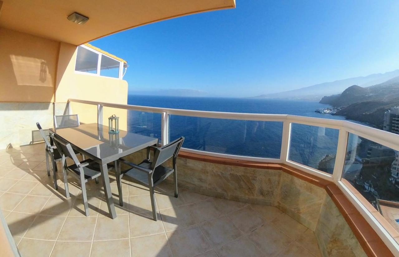 Apartment Facing The Ocean - Full Appt With 2 Double Bedroom *