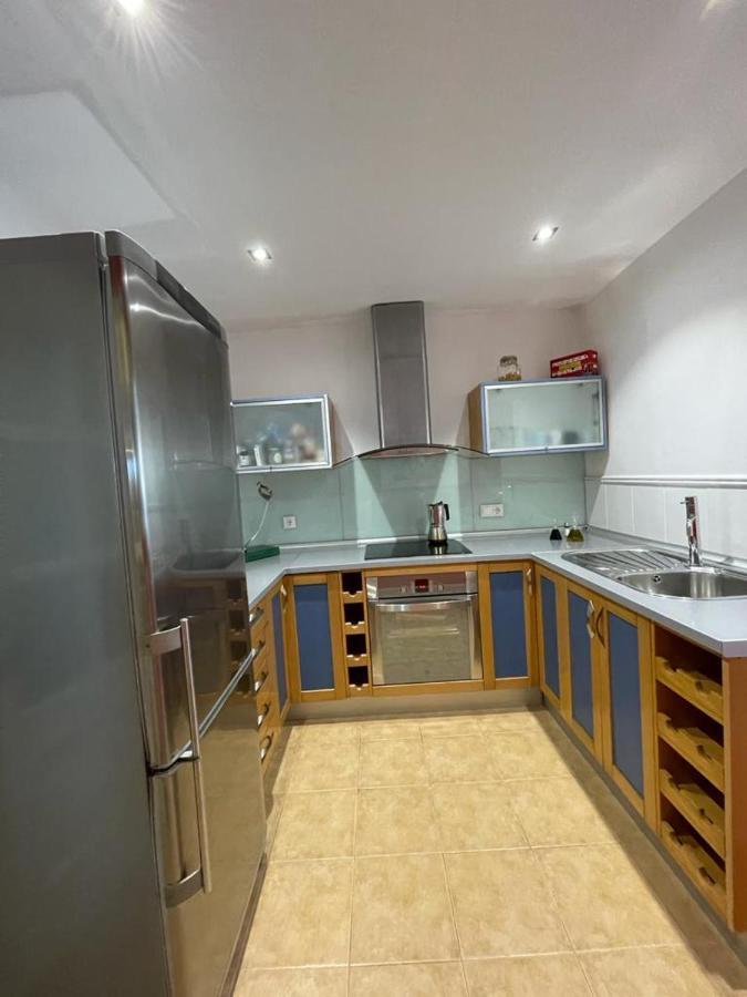 Apartment En Zona Playa Con Vistas A La Bahia Algeciras