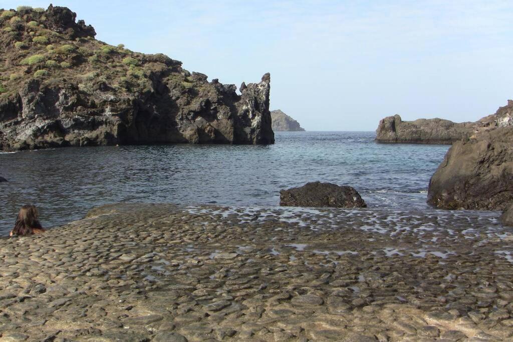 Sabinas Playa - El Guincho, Garachico Holiday home *