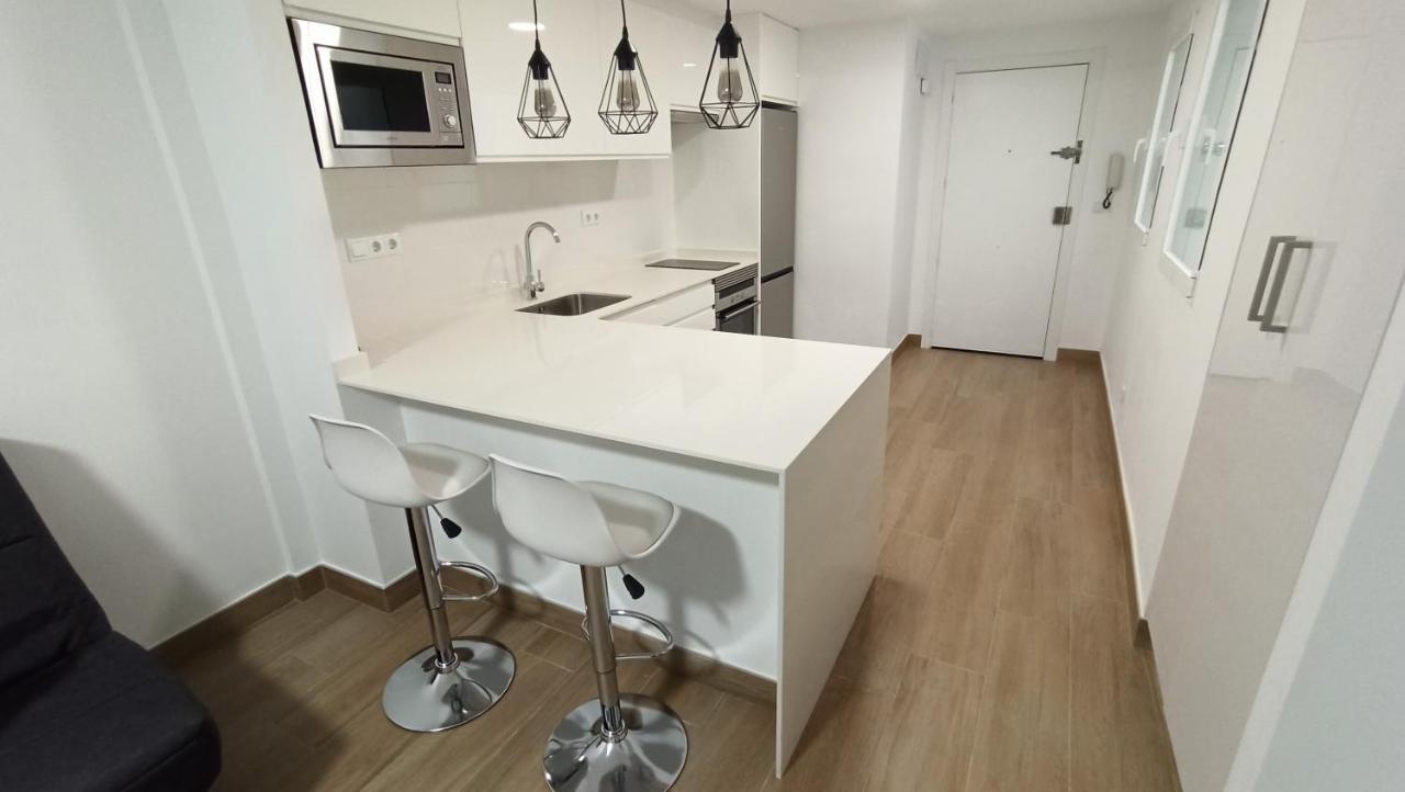 Apartamento A 20 Metros De Primera Línea Playa Puerto Wifi *