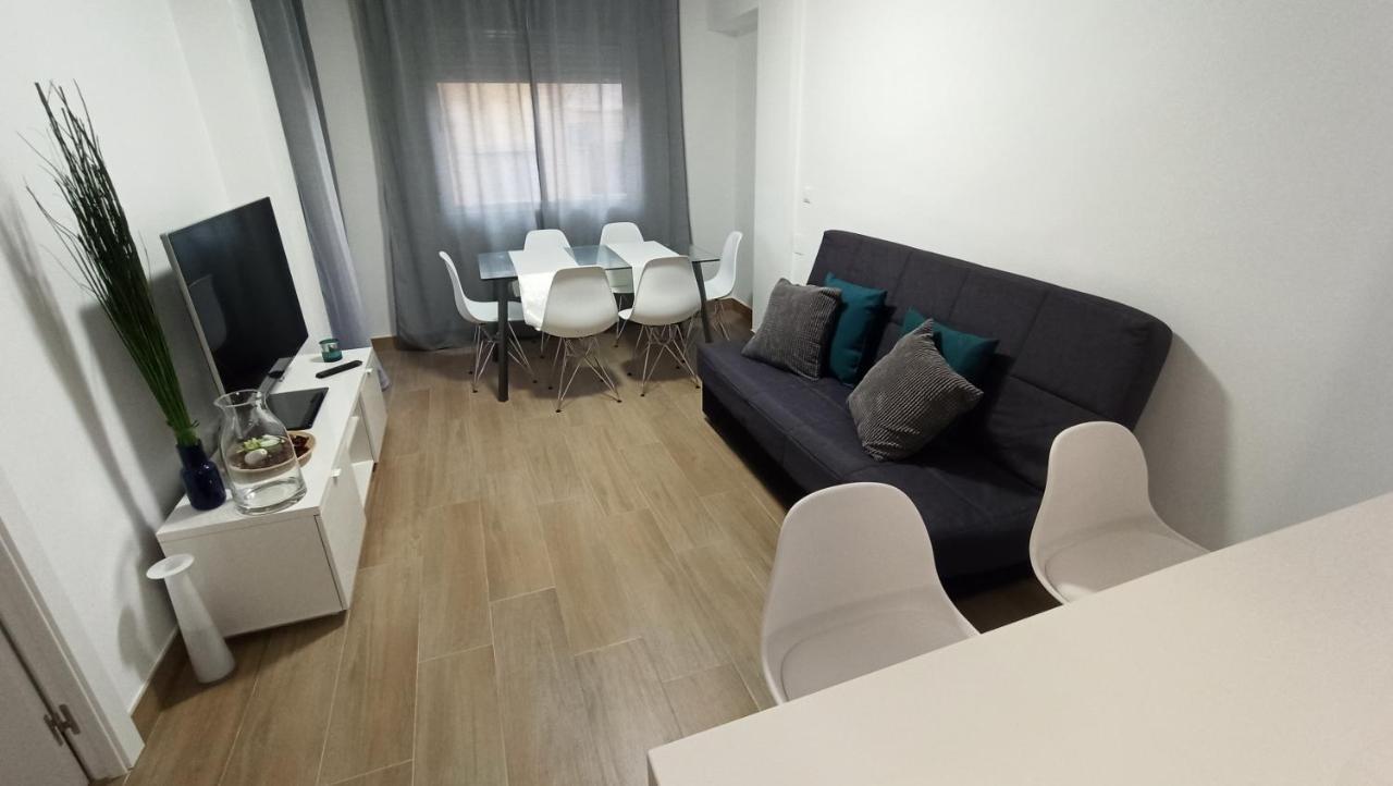 Apartamento A 20 Metros De Primera Línea Playa Puerto Wifi *