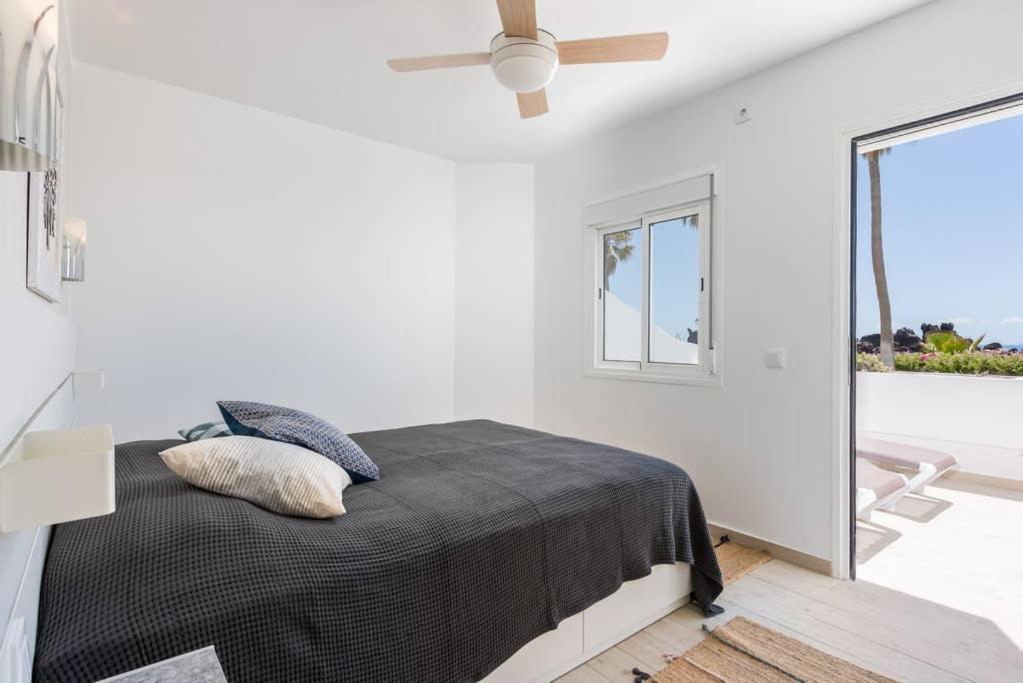 Modern, Cozy And Peaceful Oceanfront Oasis Apartamento Puerto de Santiago (Tenerife)