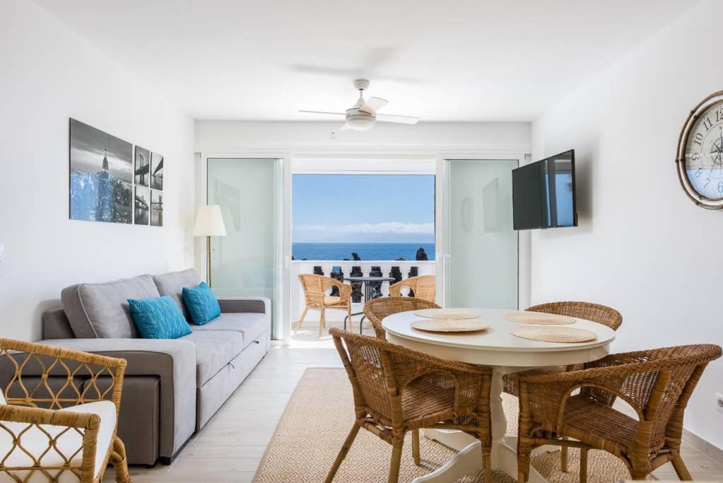 Modern, Cozy And Peaceful Oceanfront Oasis