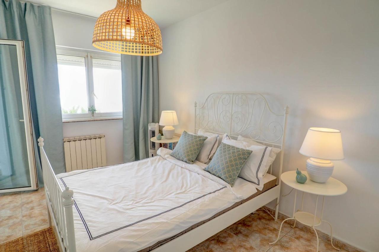 Apartamento Malvasia & Lotus With Sea Views By Hello Homes