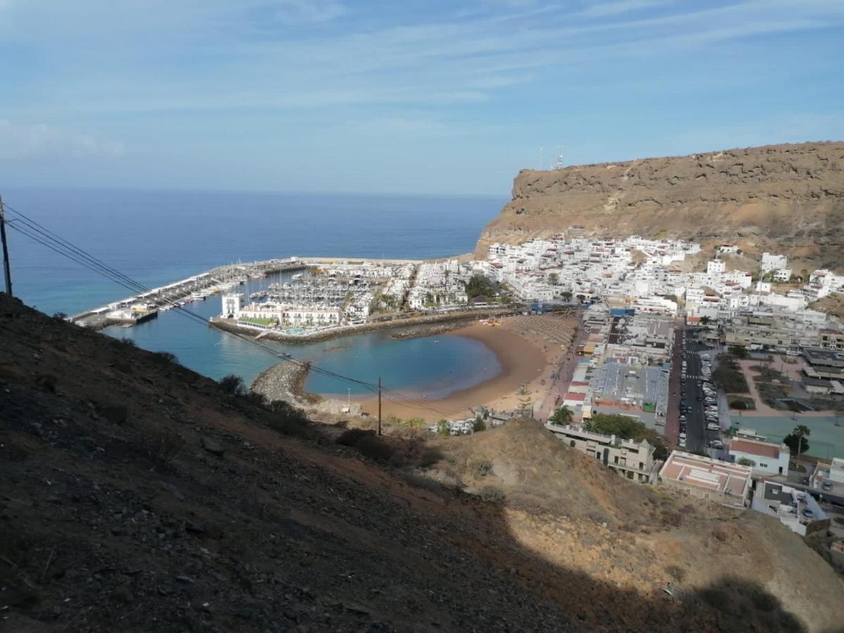 Playa Puerto De Mogan