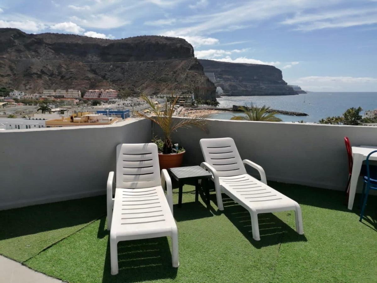 Playa Puerto De Mogan