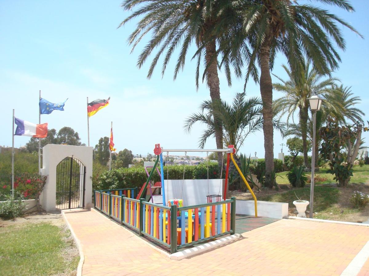 Impressive In Ground Floor With Terrace Of 2 Rooms, A A And Pool 3 Holiday home Playas de Vera