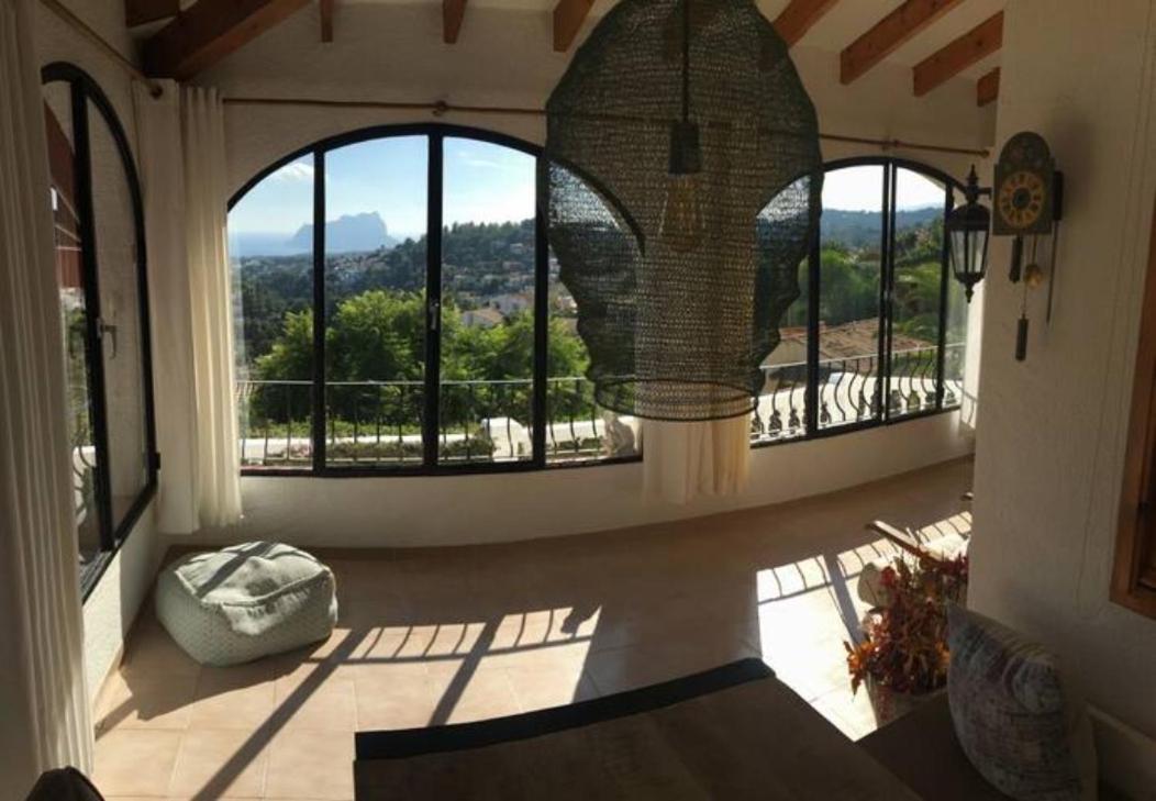 Charming In Montemar With Private, Heated Pool And Sea Views Villa