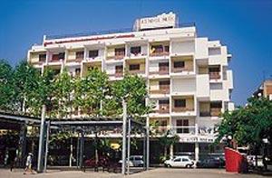 Hotel Astoria Park 4*