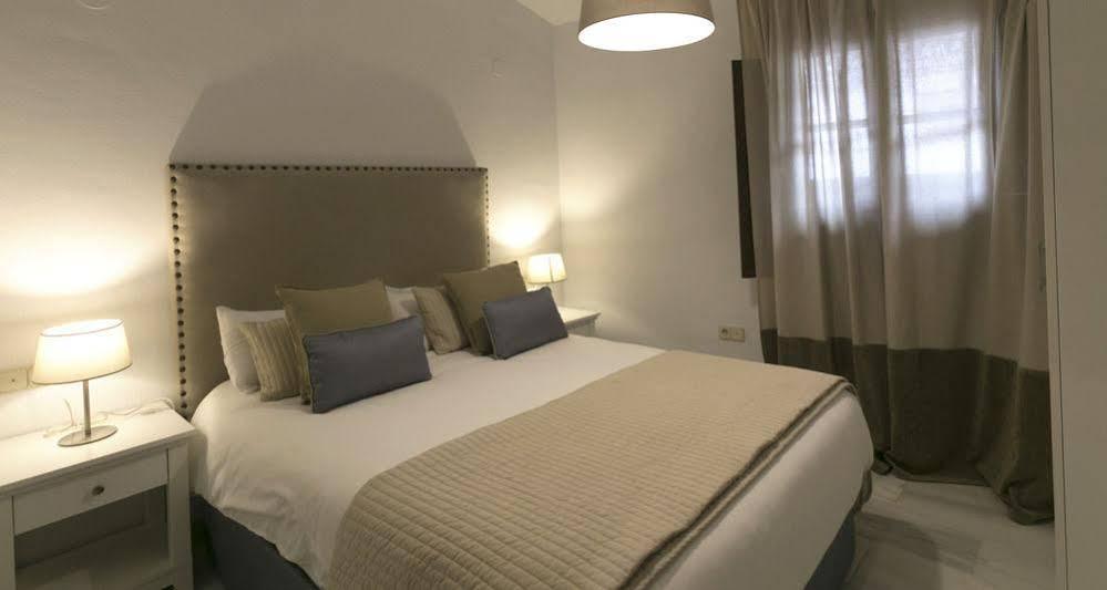 Shine Albayzin Hotel