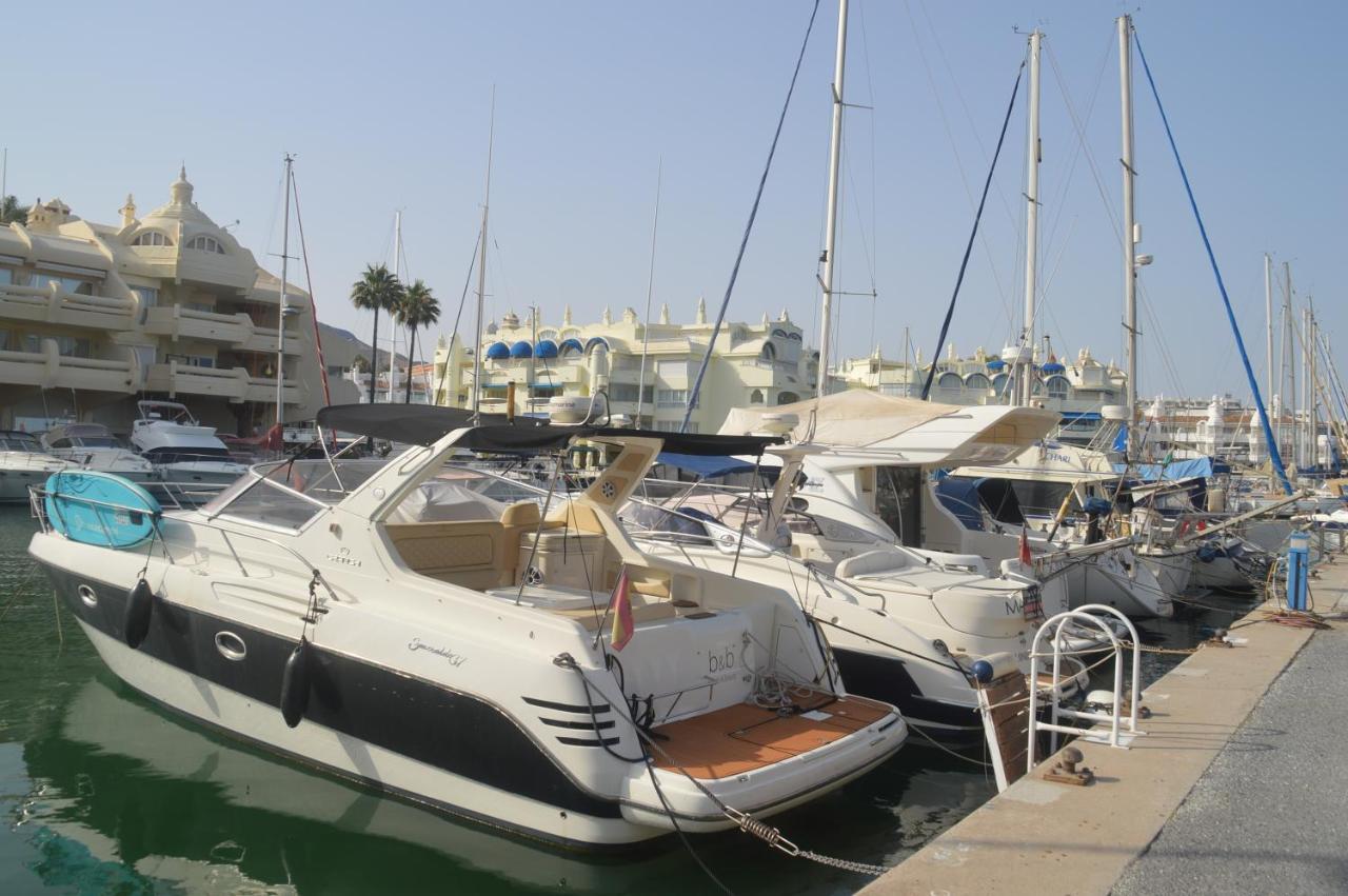 Vive Luxe Puerto Marina, Primera Línea De Playa Apartamento