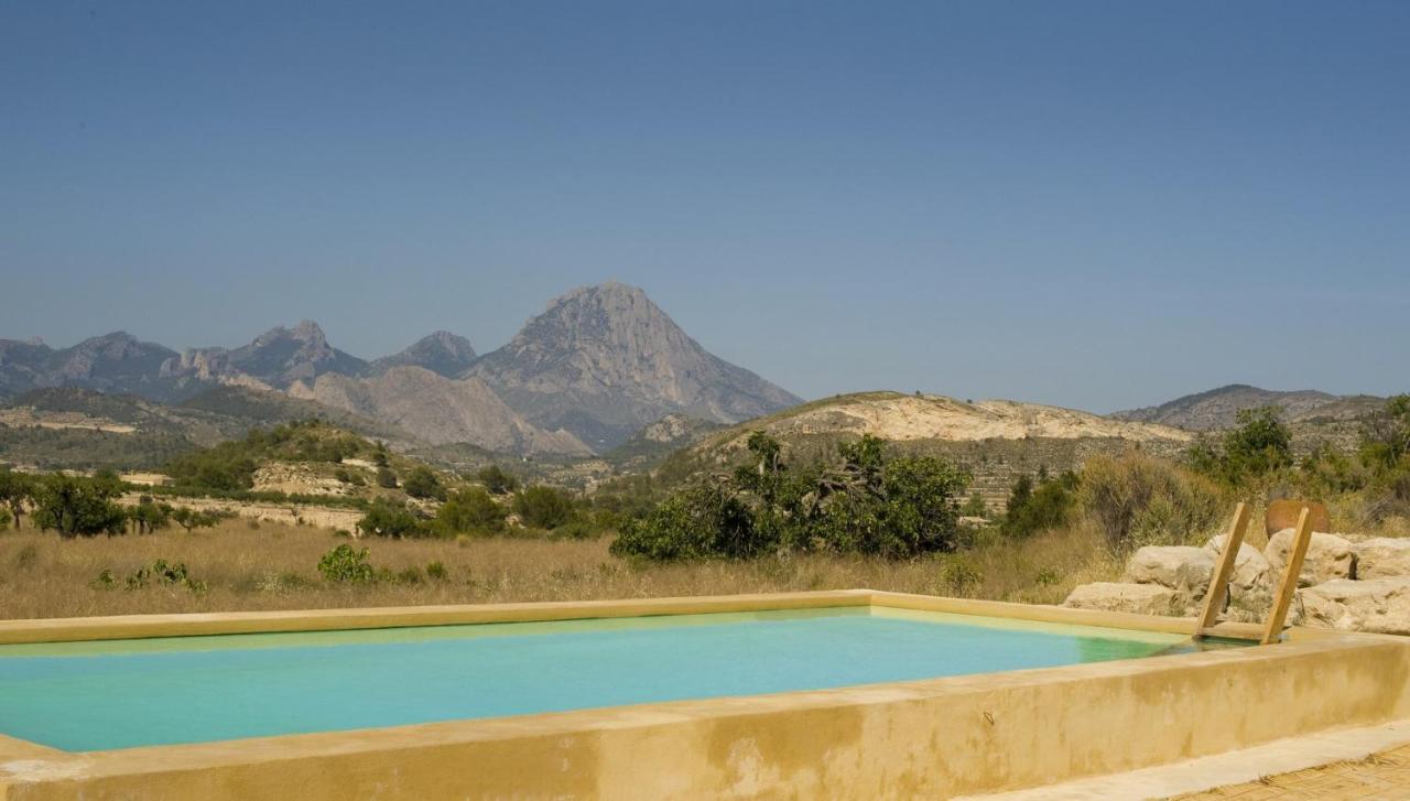 La Masia Dels Artistes Country house