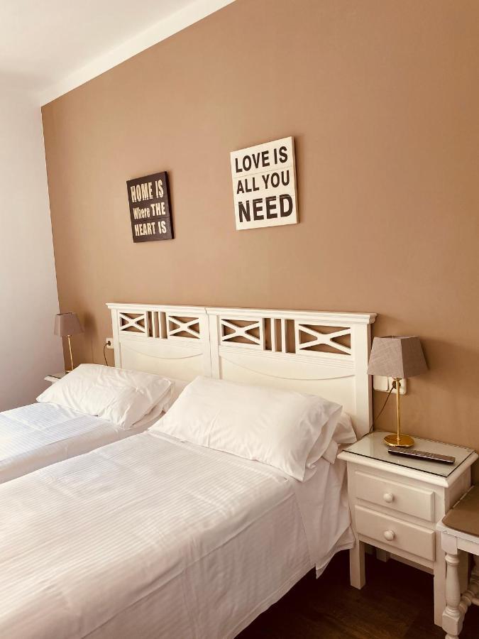 Carbonell Hotel Llançà