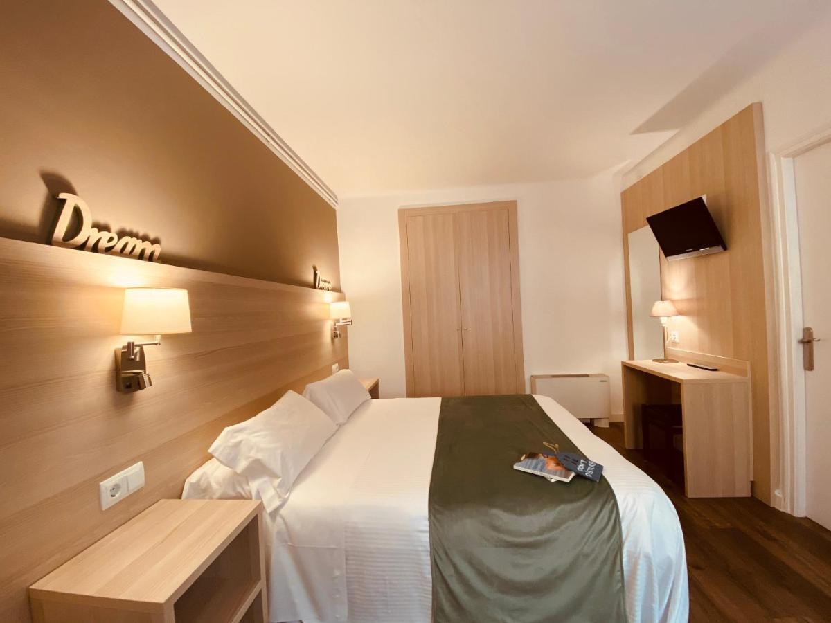 Carbonell Hotel Llançà