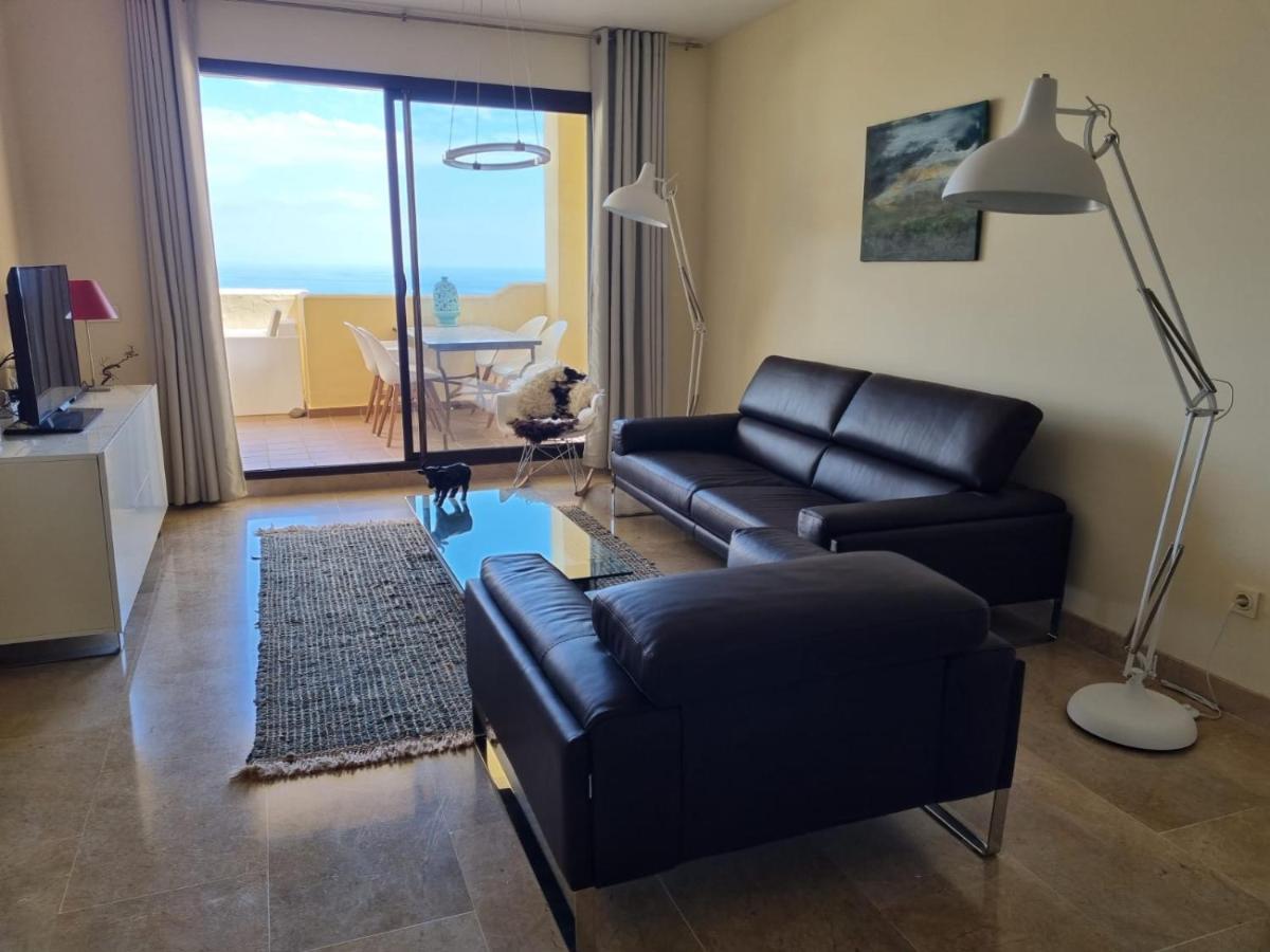Duquesa Village Apartment Manilva