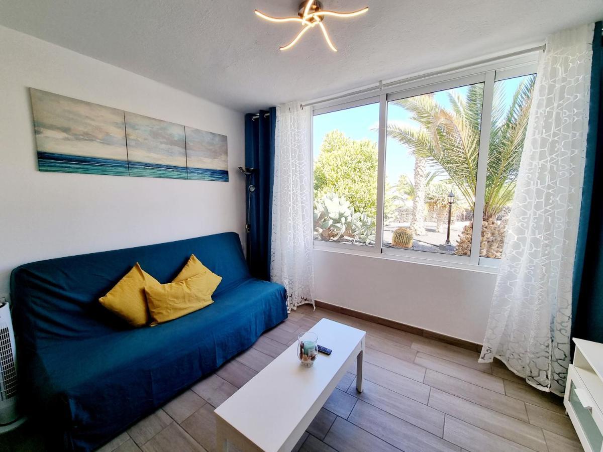 Dino 10 Playa Roca Apartamento Costa Teguise