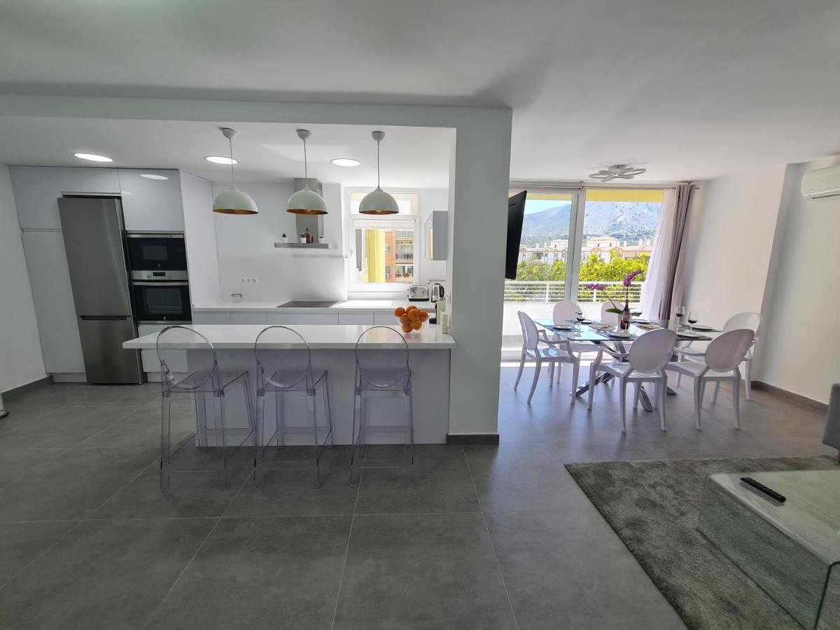 Modern 3 Bedroom Luxury In Apartamento Torremolinos