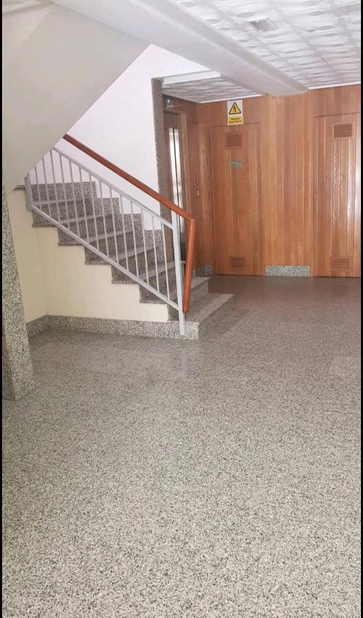 Apartamento Piso Acondicionado *