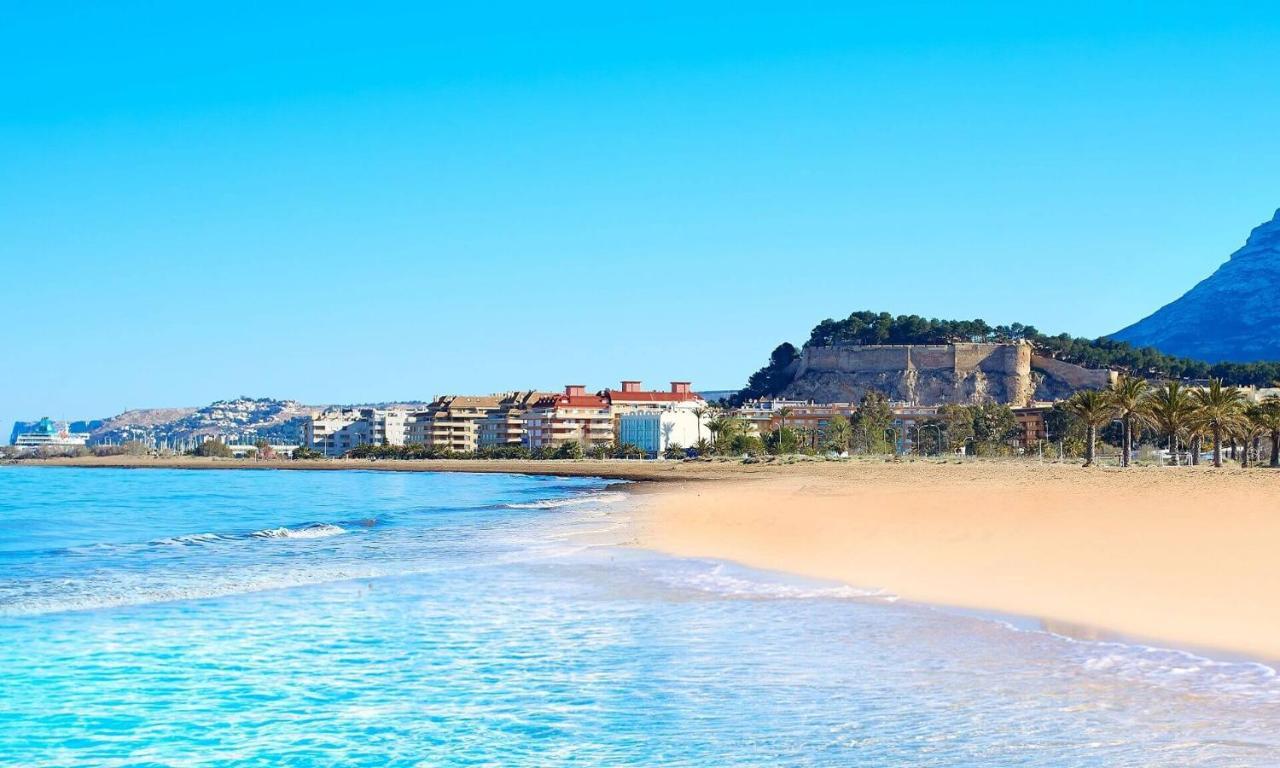 Delas Denia