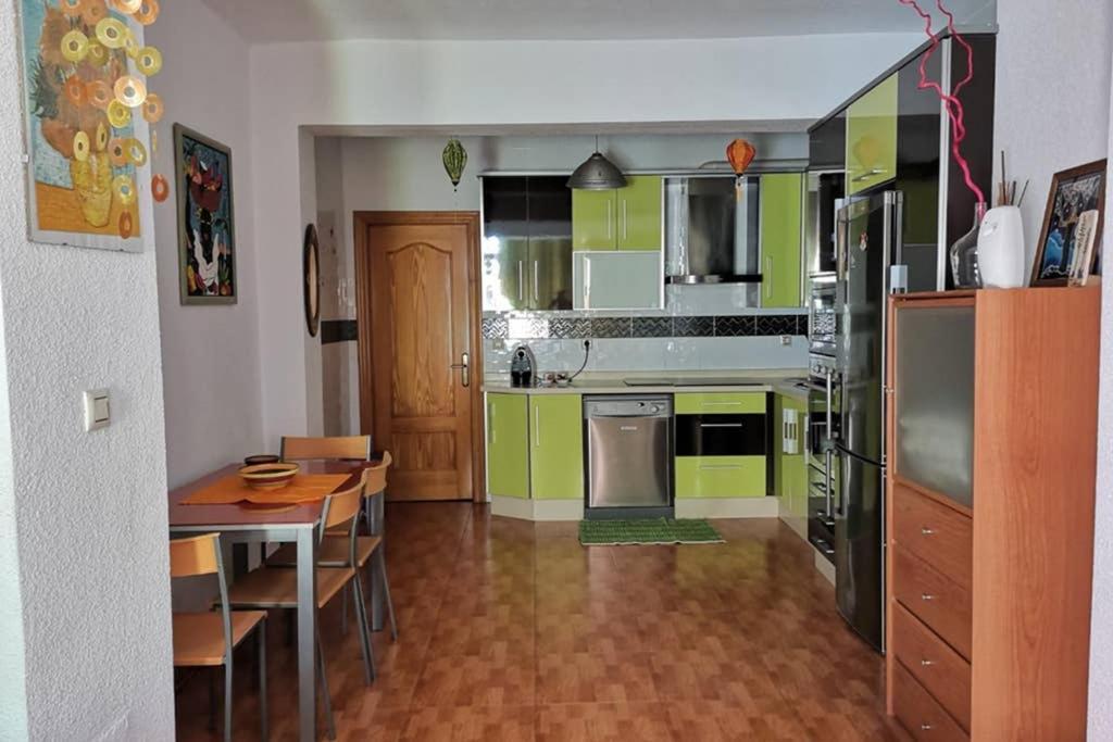Coqueto Apartamento Zapillo A 2 Minutos Playa Apartment *