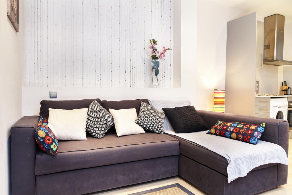 Apartment Feelathome Center *