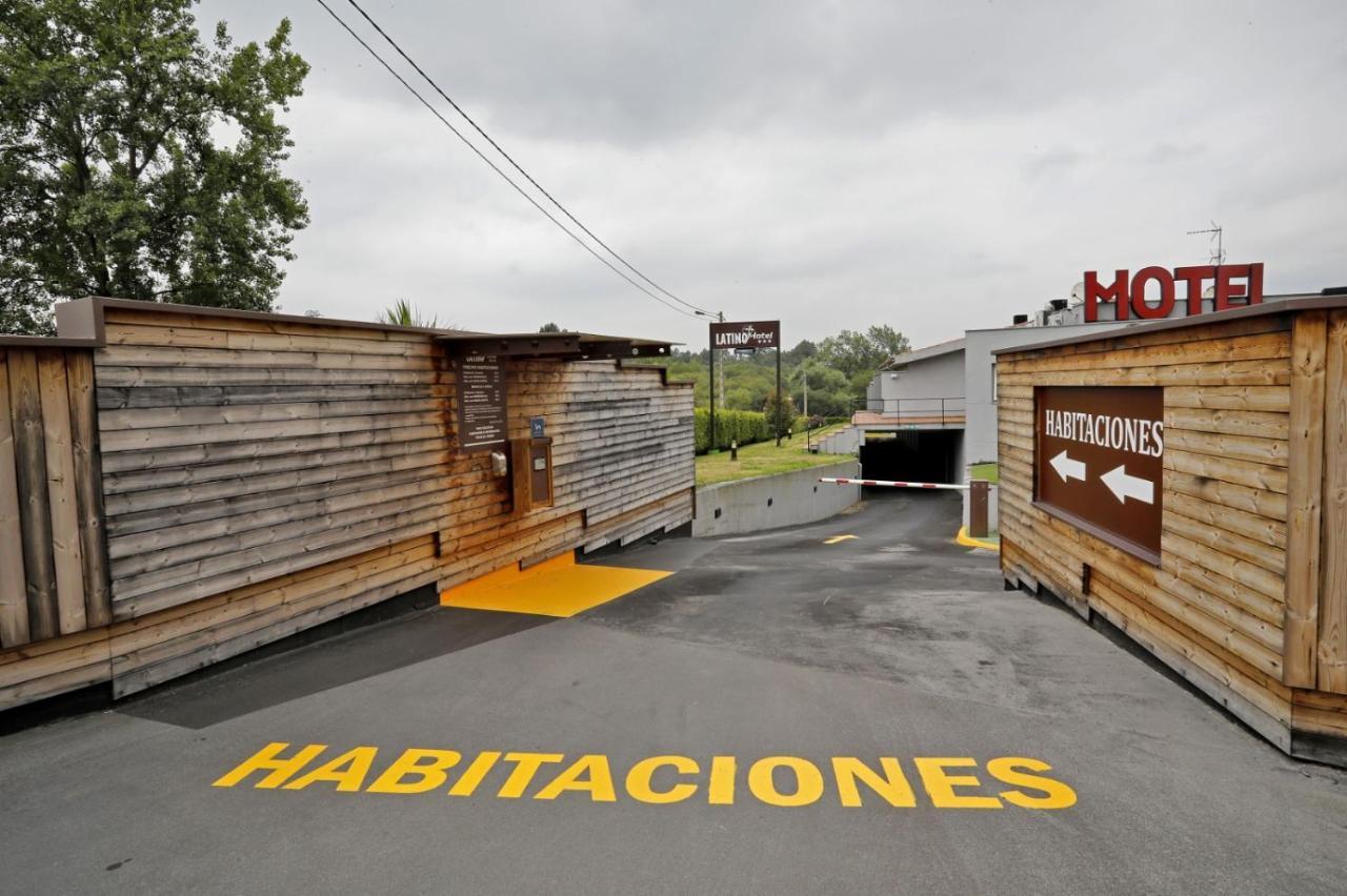 Latino Motel *