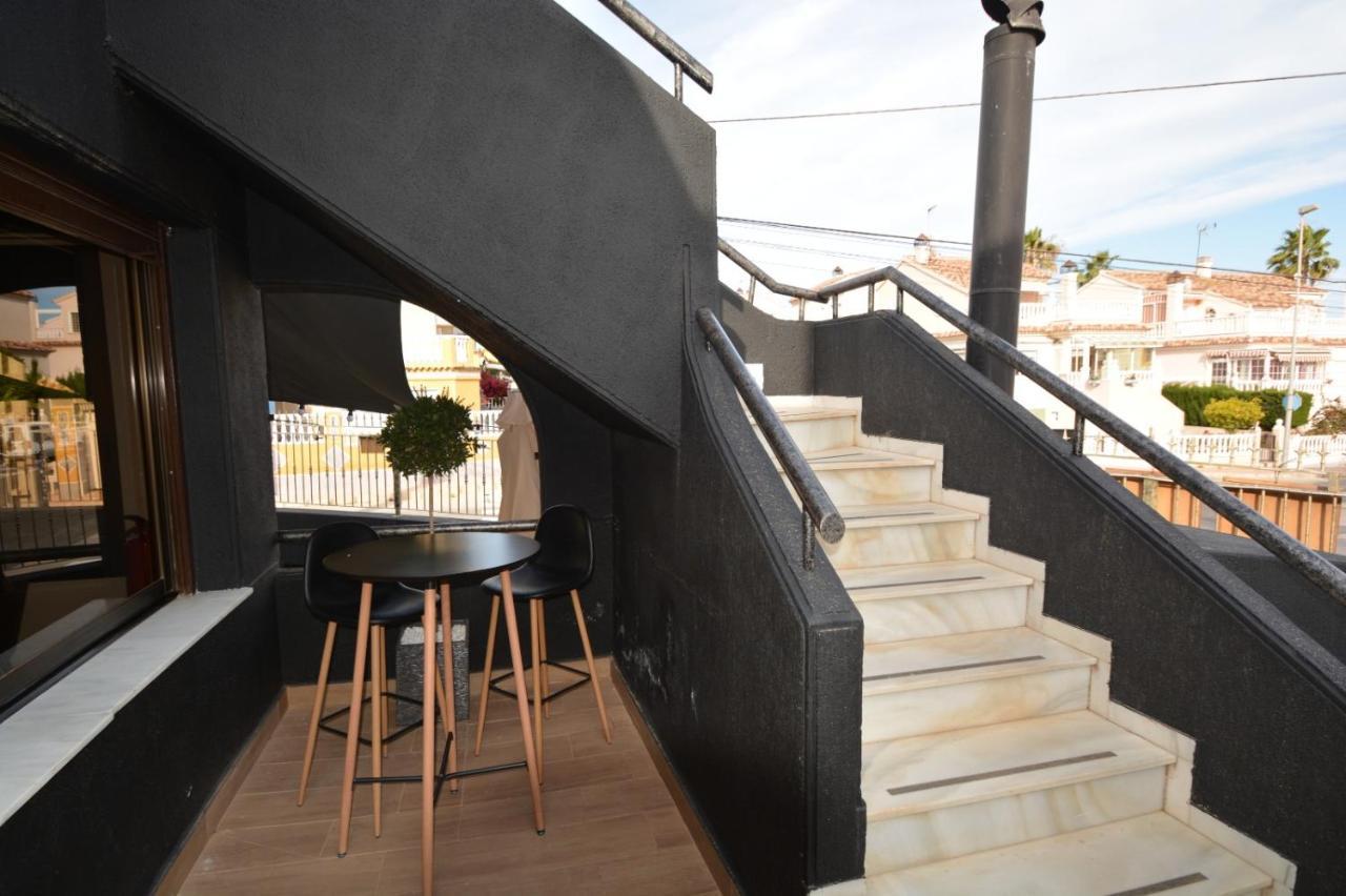 Dejavu Apartment