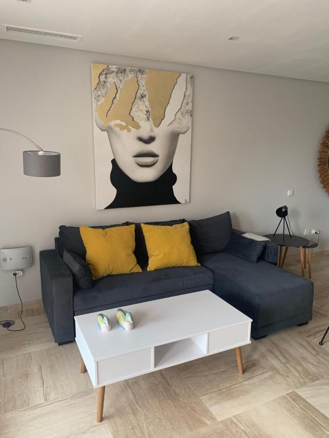La Marina, Apartamento *
